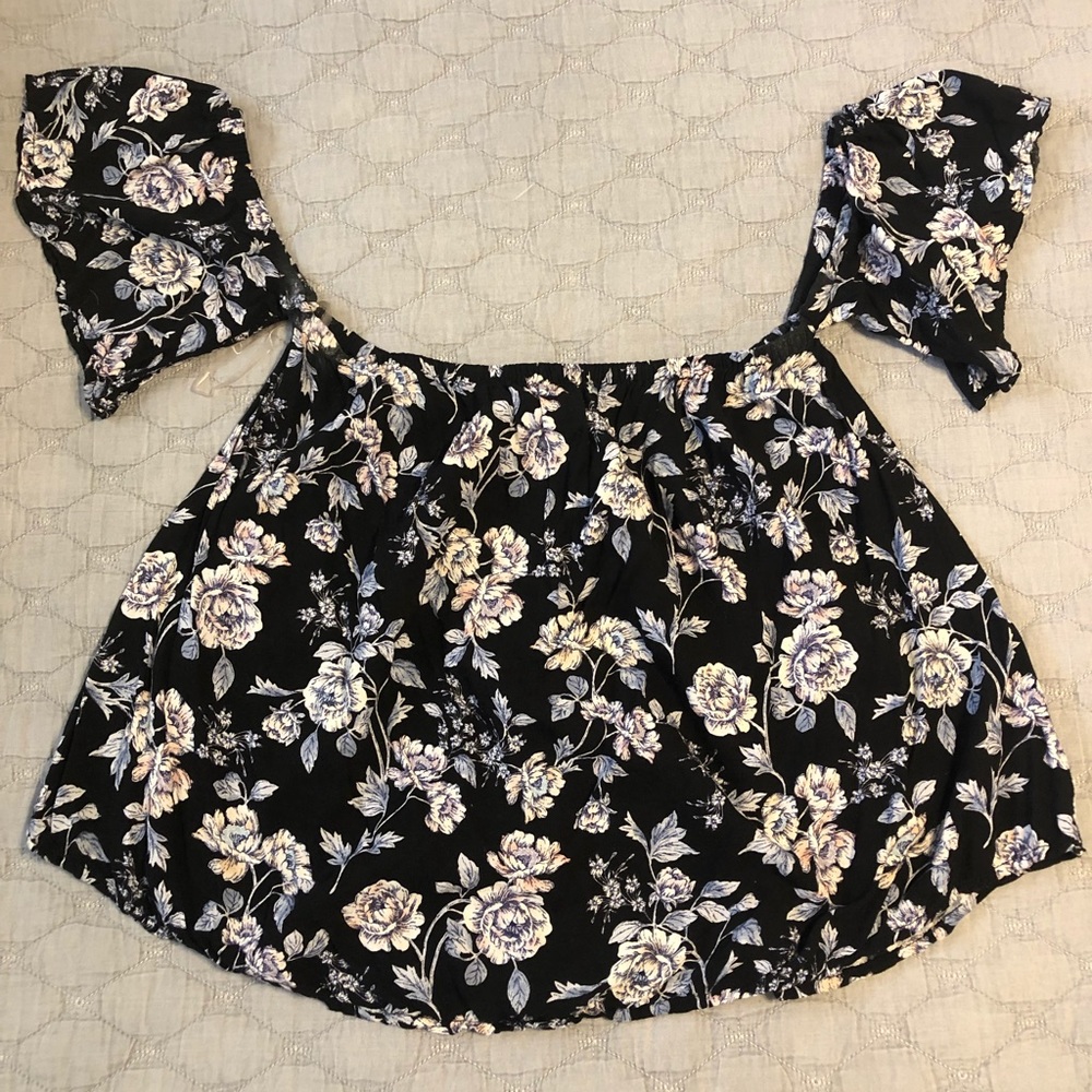 Flowy floral Blouse